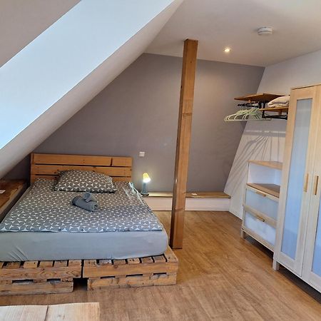 Bielefeld Zentral Komplette Fewo, 4 Schlafbereiche Bis Zu 8 Personen Exteriér fotografie